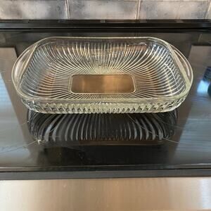 Oven Proof Ribbed Clear Glass Baking Dish 14" x 9-1/2" PRISTINE